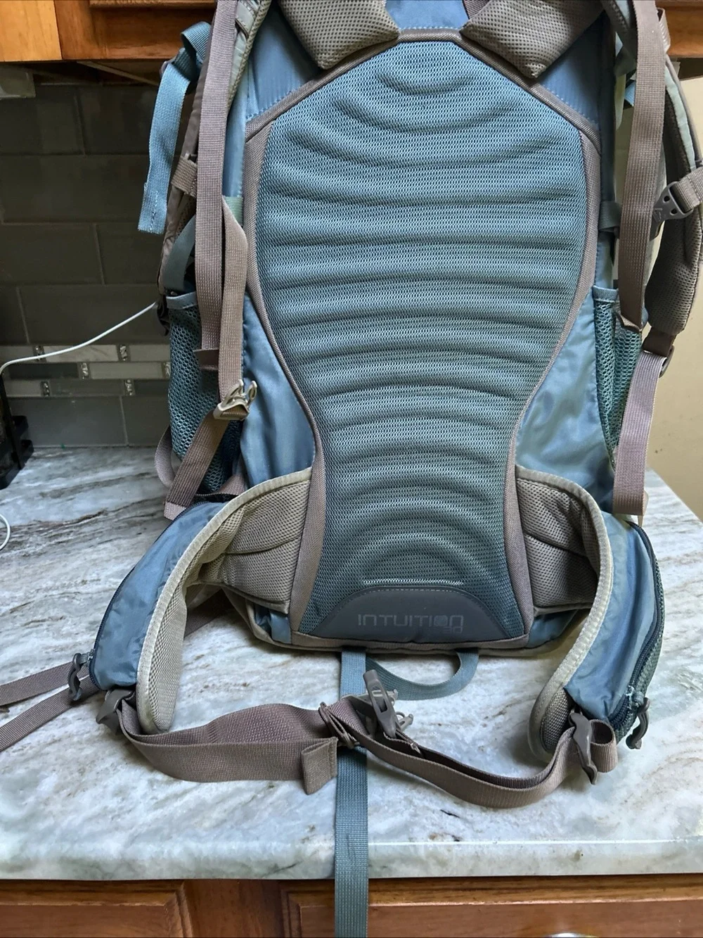 Gregory 45 L SAGE Backpack WOMEN L Camping Outdoors  HIKING INTUITION. Very good